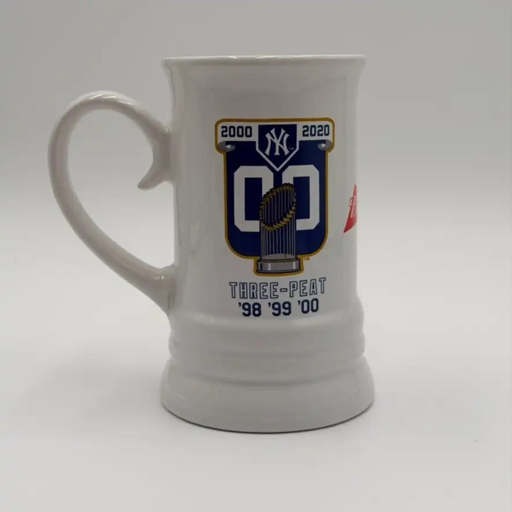 New York Yankees Budweiser Three Peat 98 99 00 World Series Stein‎ Mug Ceramic